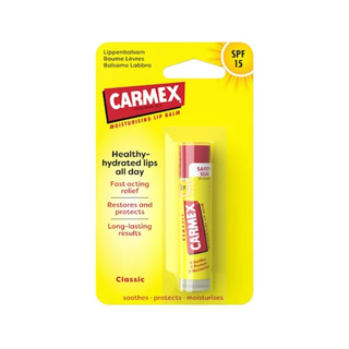 Carmex Classic moisturising lip balm stick SPF 15
